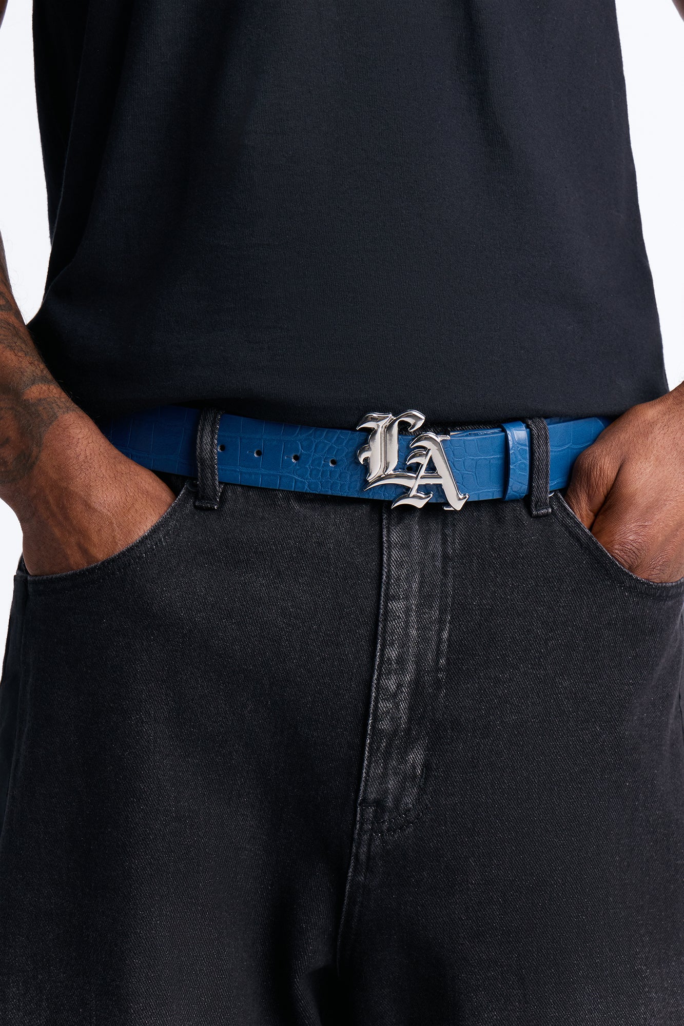 Niv Embossed Belt